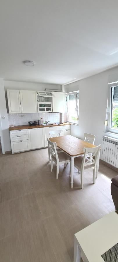 Apartments Vedran Punat Exterior photo