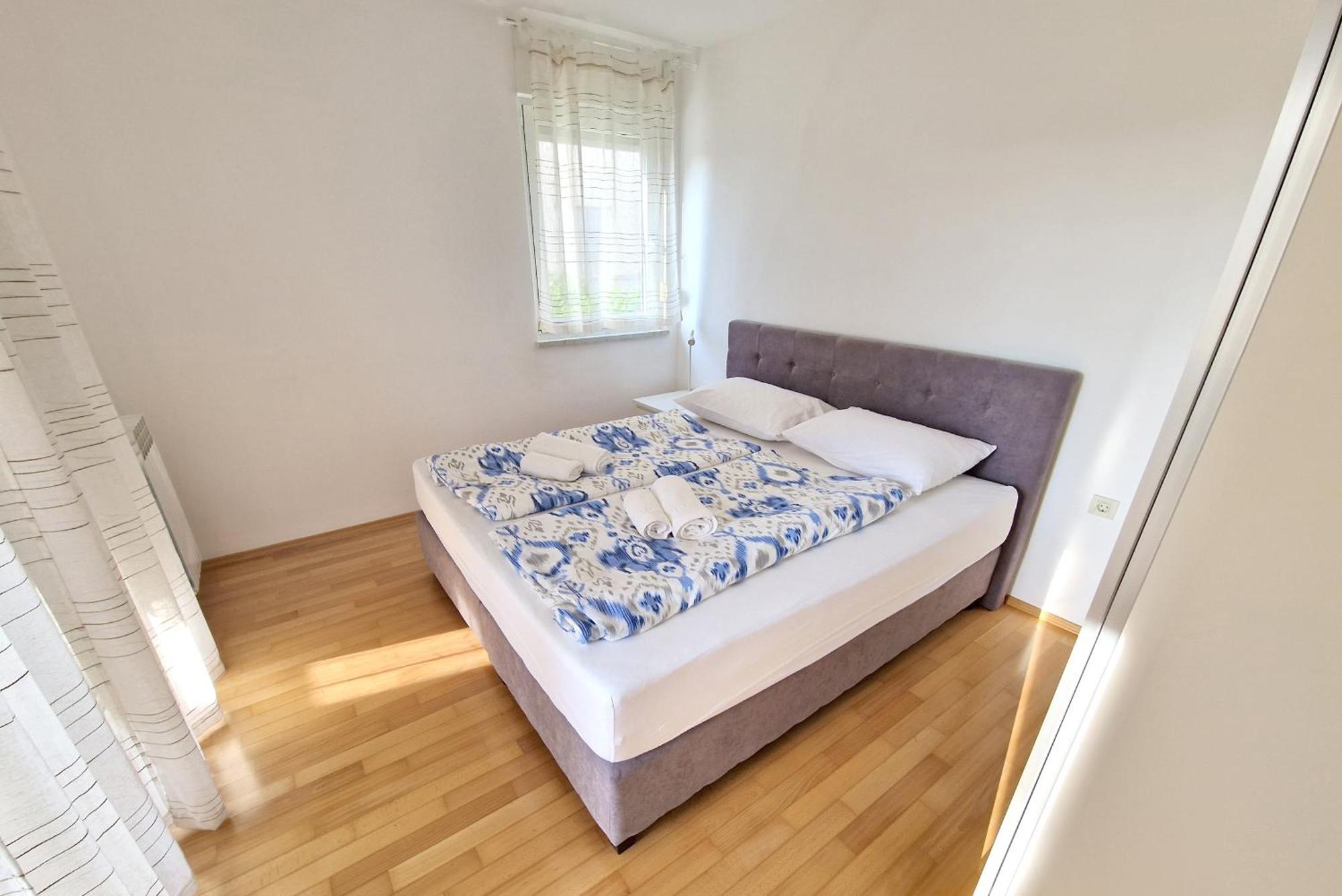 Apartments Vedran Punat Exterior photo