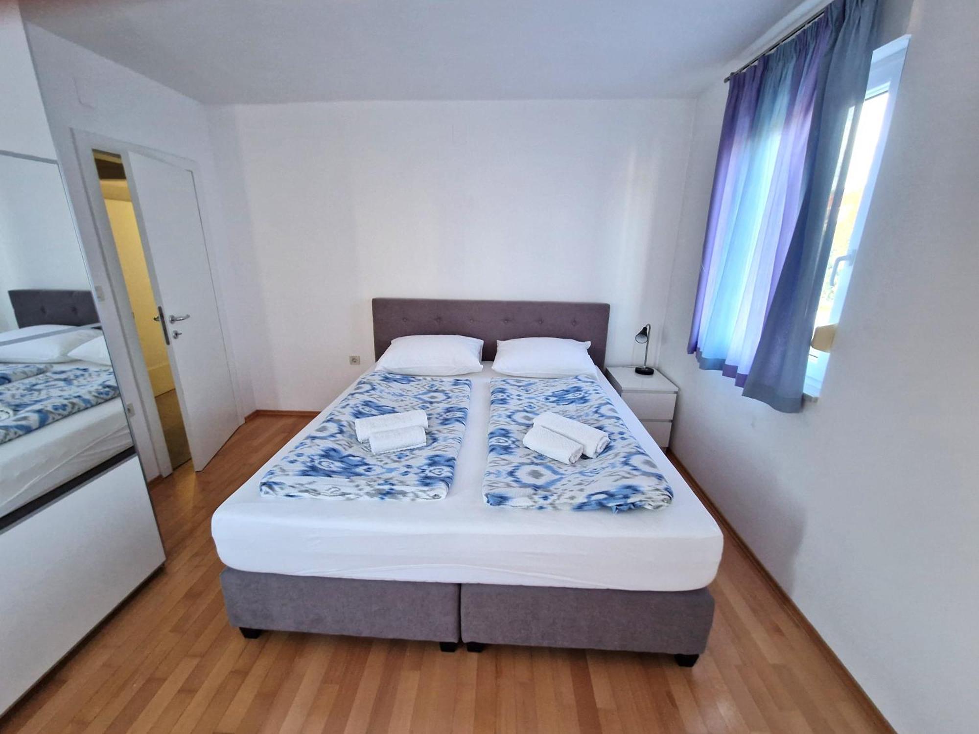 Apartments Vedran Punat Exterior photo